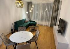  Dizajnový 2- izbový byt s balkónom a exkluzívnym výhľadom 