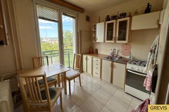 PREDAJ Slnečný 3-izbový byt s dvoma balkónmi v Ružinove